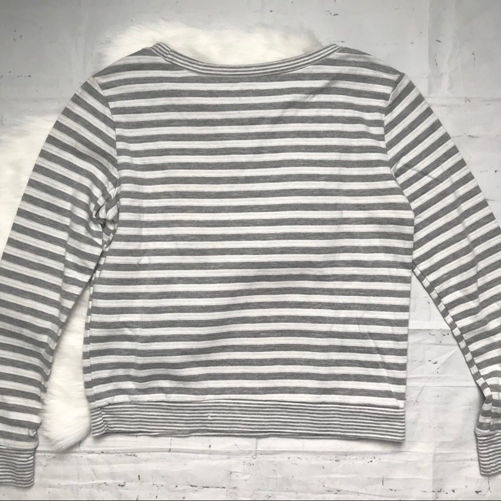 Nollie Gray White Striped Long Sleeve Top Small - Picture 2 of 5